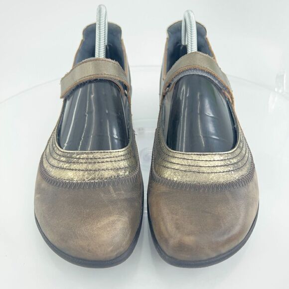 Naot Women Kirei Mary Jane Shoe Size 41 10 Flat Brown Gold Metallic Cork Insole - Picture 4 of 13